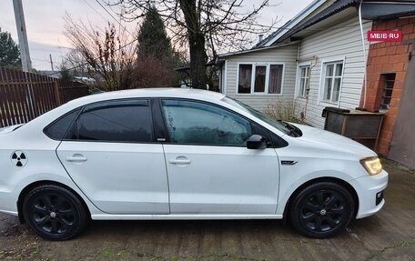 Volkswagen Polo VI (EU Market), 2017 год, 650 000 рублей, 3 фотография