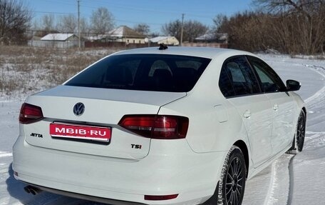 Volkswagen Jetta VI, 2017 год, 1 550 000 рублей, 11 фотография