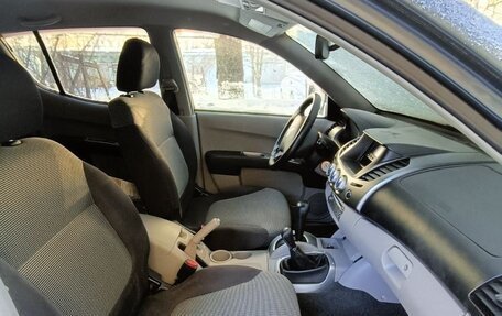 Mitsubishi L200 IV рестайлинг, 2007 год, 1 000 000 рублей, 2 фотография