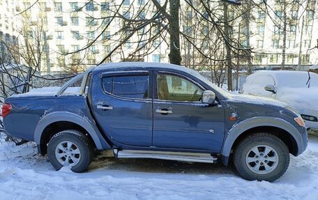Mitsubishi L200 IV рестайлинг, 2007 год, 1 000 000 рублей, 4 фотография