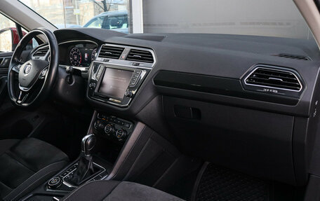 Volkswagen Tiguan II, 2017 год, 1 920 000 рублей, 7 фотография