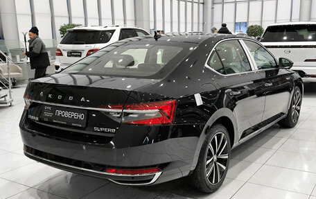 Skoda Superb III рестайлинг, 2025 год, 3 250 000 рублей, 6 фотография