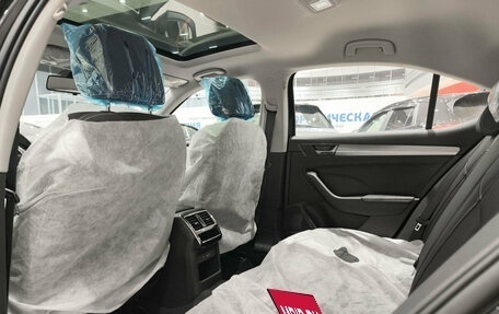 Skoda Superb III рестайлинг, 2025 год, 3 250 000 рублей, 15 фотография