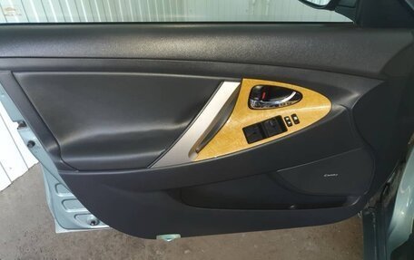 Toyota Camry, 2007 год, 1 300 000 рублей, 14 фотография