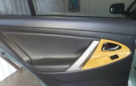 Toyota Camry, 2007 год, 1 300 000 рублей, 23 фотография