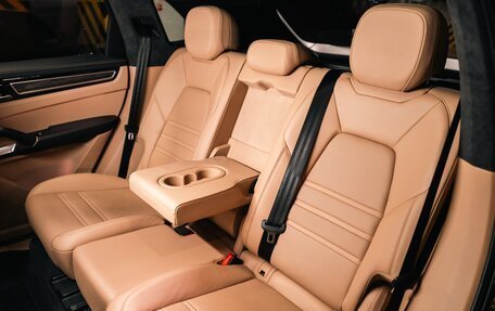 Porsche Cayenne III, 2021 год, 17 000 000 рублей, 19 фотография