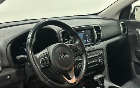 KIA Sportage IV рестайлинг, 2017 год, 2 399 900 рублей, 8 фотография