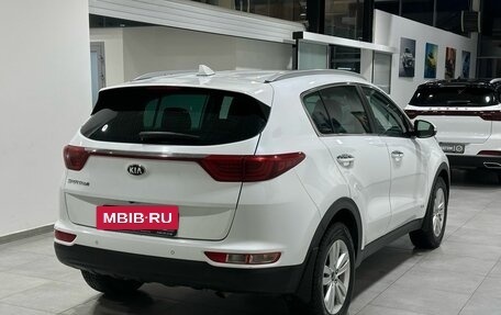 KIA Sportage IV рестайлинг, 2017 год, 2 399 900 рублей, 5 фотография