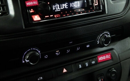 Peugeot Expert, 2019 год, 2 499 700 рублей, 16 фотография