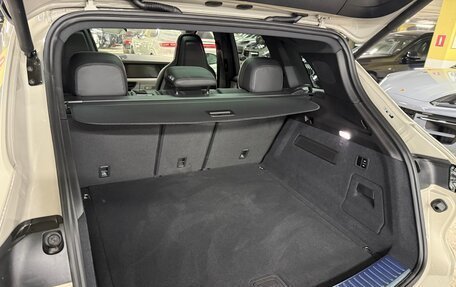 Porsche Cayenne III, 2025 год, 18 000 000 рублей, 12 фотография