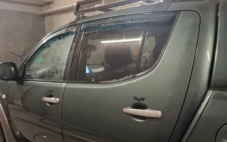 Mitsubishi L200 IV рестайлинг, 2007 год, 1 000 000 рублей, 20 фотография