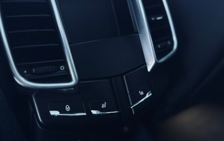 Porsche Cayenne III, 2013 год, 2 500 000 рублей, 31 фотография