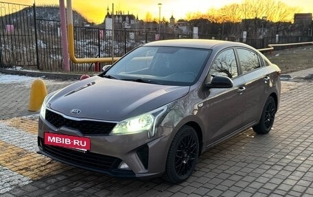 KIA Rio IV, 2021 год, 1 620 000 рублей, 5 фотография