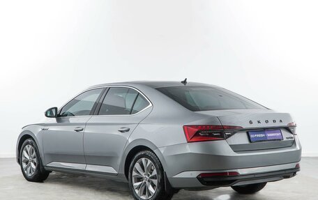 Skoda Superb III рестайлинг, 2019 год, 2 799 050 рублей, 2 фотография