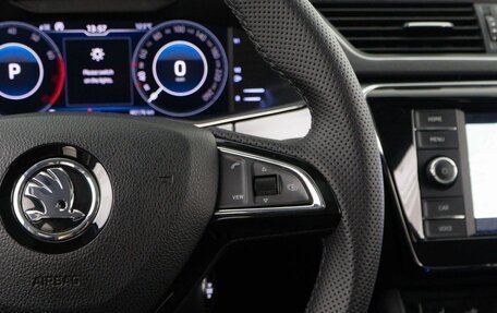 Skoda Superb III рестайлинг, 2019 год, 2 799 050 рублей, 14 фотография