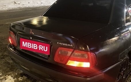 Mitsubishi Carisma I, 1999 год, 120 000 рублей, 2 фотография