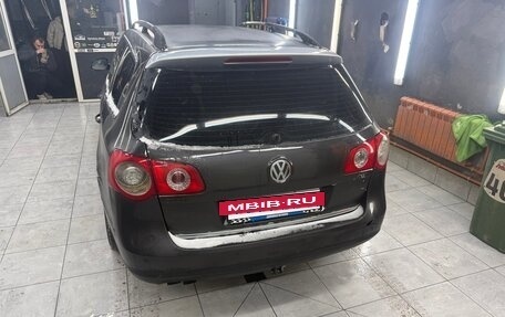 Volkswagen Passat B6, 2006 год, 450 000 рублей, 3 фотография