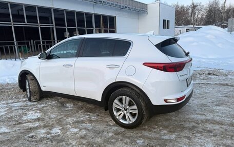 KIA Sportage IV рестайлинг, 2018 год, 2 000 000 рублей, 5 фотография