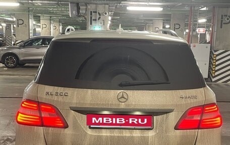 Mercedes-Benz M-Класс, 2014 год, 2 900 000 рублей, 4 фотография