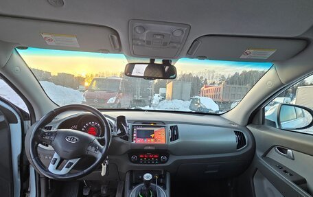 KIA Sportage III, 2011 год, 765 000 рублей, 12 фотография