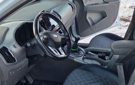 KIA Sportage III, 2011 год, 765 000 рублей, 14 фотография