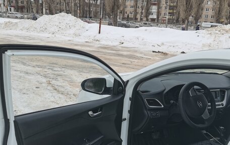 Hyundai Solaris II рестайлинг, 2018 год, 810 000 рублей, 16 фотография