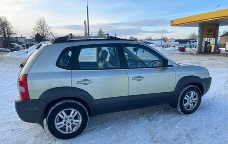 Hyundai Tucson III, 2005 год, 720 000 рублей, 10 фотография