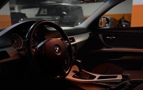 BMW 3 серия, 2011 год, 1 200 000 рублей, 8 фотография