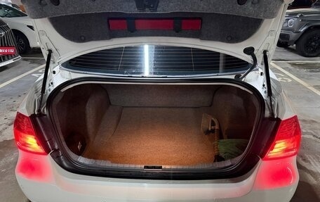 BMW 3 серия, 2011 год, 1 200 000 рублей, 12 фотография