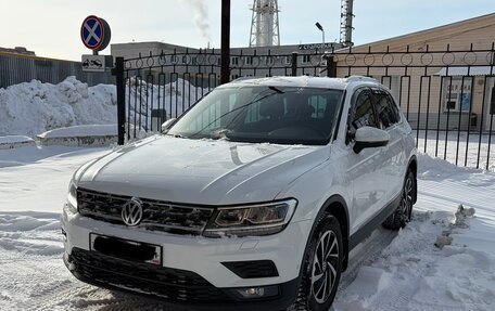 Volkswagen Tiguan II, 2018 год, 2 550 000 рублей, 2 фотография