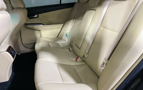 Toyota Camry, 2016 год, 1 847 000 рублей, 10 фотография