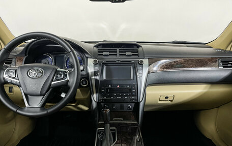 Toyota Camry, 2016 год, 1 847 000 рублей, 12 фотография