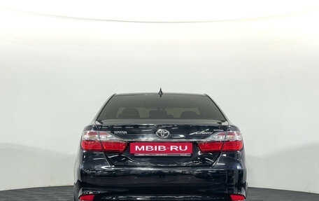 Toyota Camry, 2016 год, 1 847 000 рублей, 6 фотография