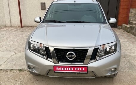 Nissan Terrano III, 2015 год, 980 000 рублей, 1 фотография