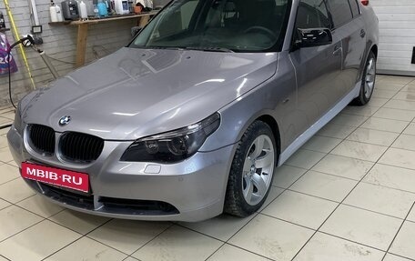 BMW 5 серия, 2004 год, 800 000 рублей, 2 фотография