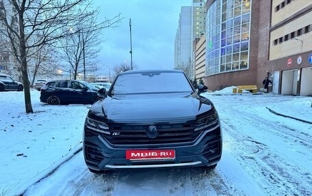 Volkswagen Touareg III, 2018 год, 7 300 000 рублей, 3 фотография