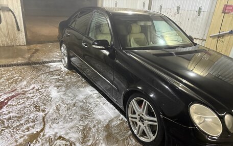 Mercedes-Benz E-Класс, 2002 год, 777 777 рублей, 4 фотография