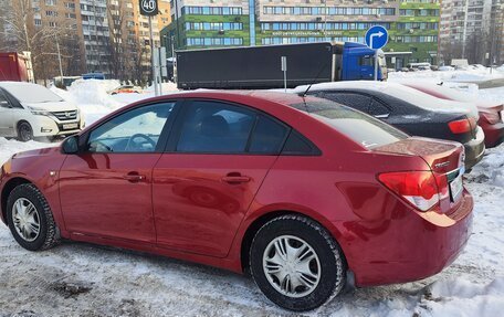 Chevrolet Cruze II, 2010 год, 725 000 рублей, 5 фотография
