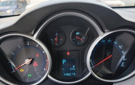 Chevrolet Cruze II, 2010 год, 725 000 рублей, 23 фотография