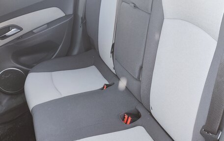 Chevrolet Cruze II, 2010 год, 725 000 рублей, 20 фотография