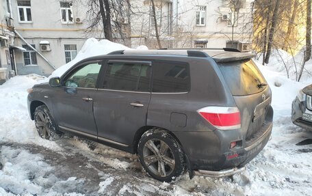 Toyota Highlander III, 2012 год, 1 300 000 рублей, 3 фотография