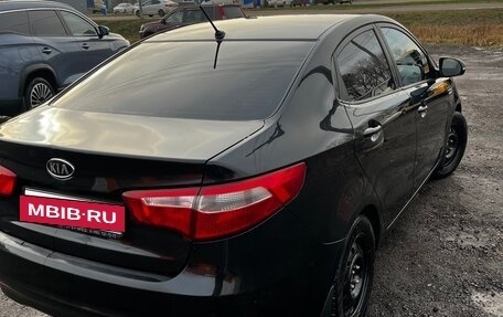 KIA Rio III рестайлинг, 2012 год, 750 000 рублей, 4 фотография