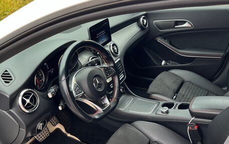 Mercedes-Benz CLA, 2019 год, 2 200 000 рублей, 7 фотография