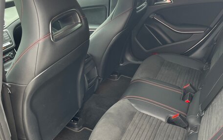 Mercedes-Benz CLA, 2019 год, 2 200 000 рублей, 10 фотография