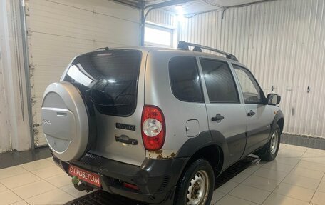 Chevrolet Niva I рестайлинг, 2010 год, 455 000 рублей, 3 фотография