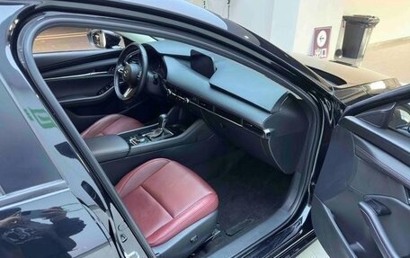 Mazda 3, 2022 год, 1 913 000 рублей, 9 фотография