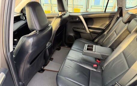 Toyota RAV4, 2012 год, 1 699 000 рублей, 19 фотография