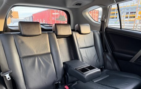 Toyota RAV4, 2012 год, 1 699 000 рублей, 18 фотография