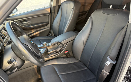 BMW 3 серия, 2014 год, 2 250 000 рублей, 18 фотография