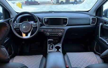 KIA Sportage IV рестайлинг, 2020 год, 2 500 000 рублей, 33 фотография